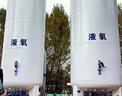 保命知识：在黄冈液氧泄漏事故现场，如何确保撤离路线的安全性？